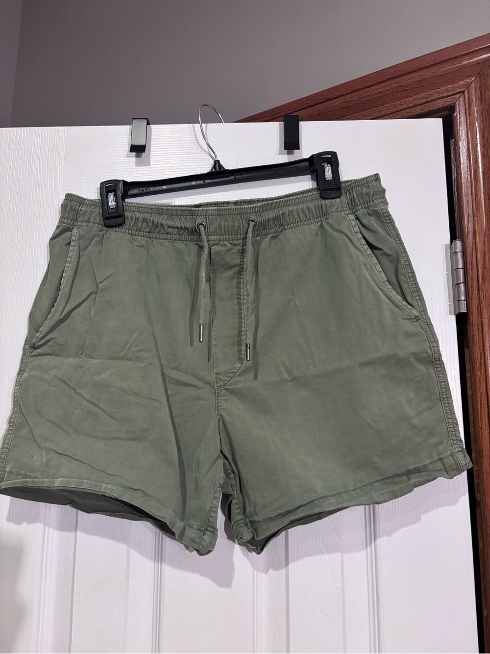 American Eagle Outfitters Olive Drawstring Athletic Shorts